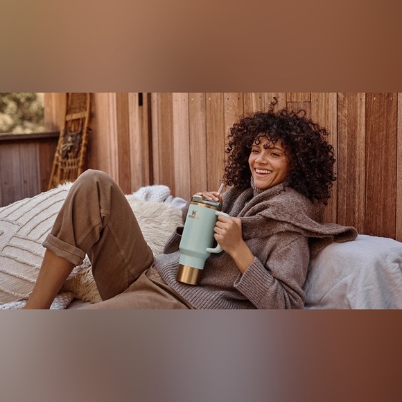 🎉LAST CHANCE🎉Stanley‎ Quencher H20 Flowstate Tumbler 30oz Glided Pomegranate - Picture 11 of 15